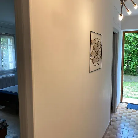 Appartamento Chez Laura Et Nans Saint-Laurent-dʼAigouze